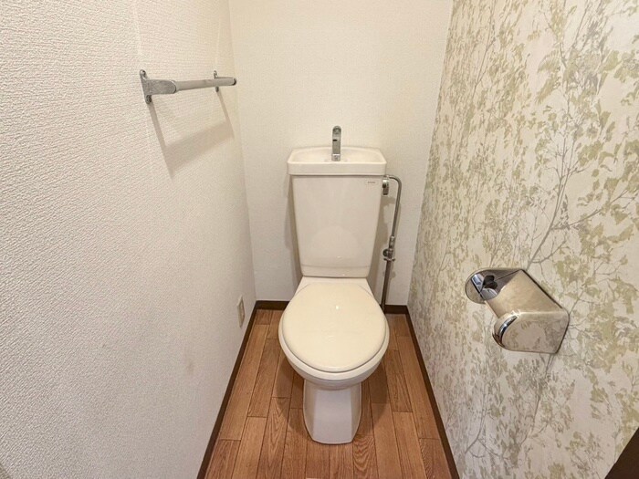 物件内観写真10　(トイレ)