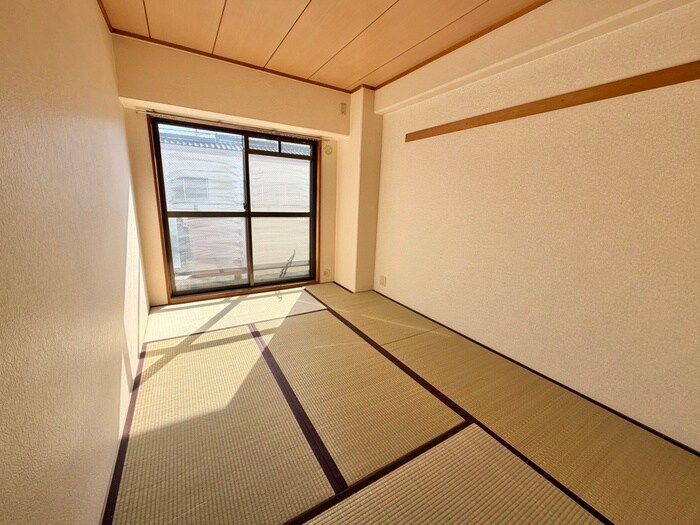 物件内観写真21　(居室)