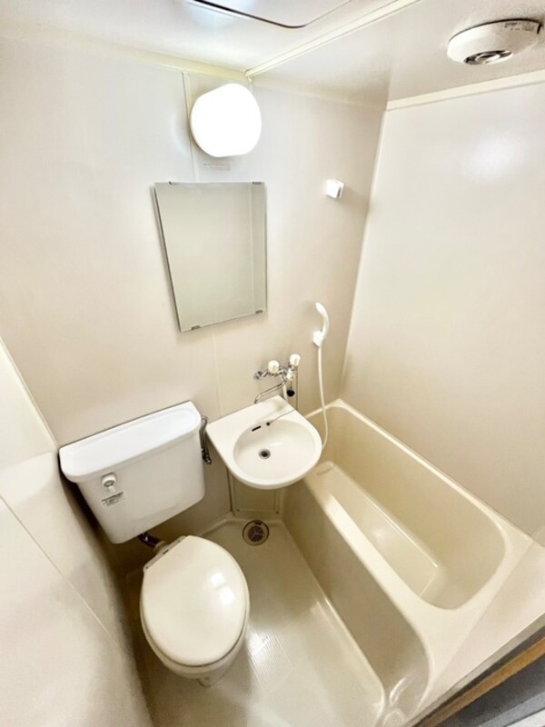 バス／シャワールーム等