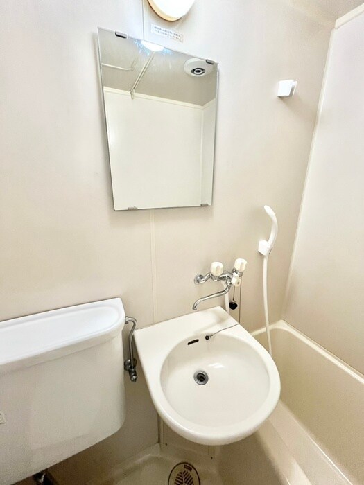 物件内観写真16　(洗面)