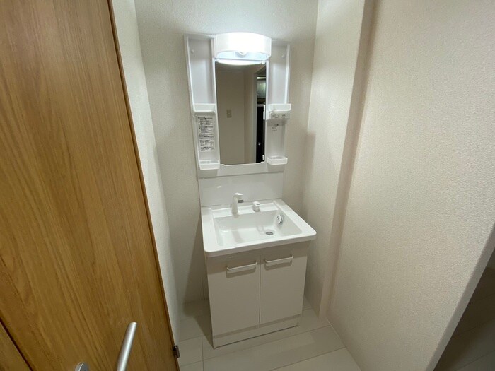 物件内観写真11　(洗面)