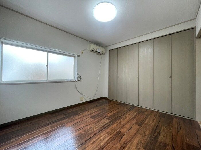 物件内観写真10　(居室)