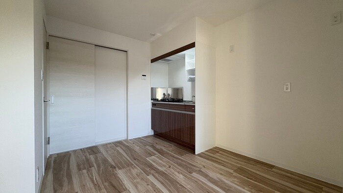 物件内観写真7　(居室)