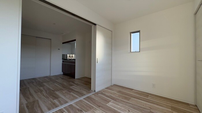 物件内観写真9　(居室)