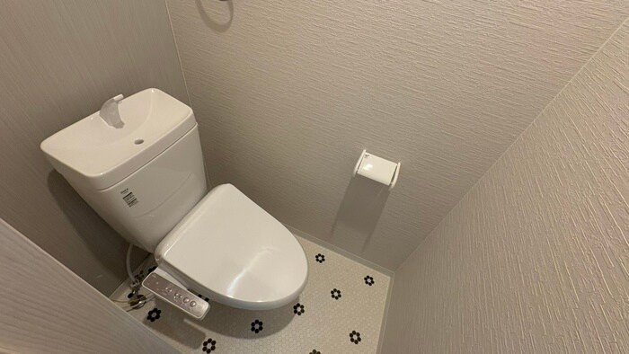 物件内観写真13　(トイレ)