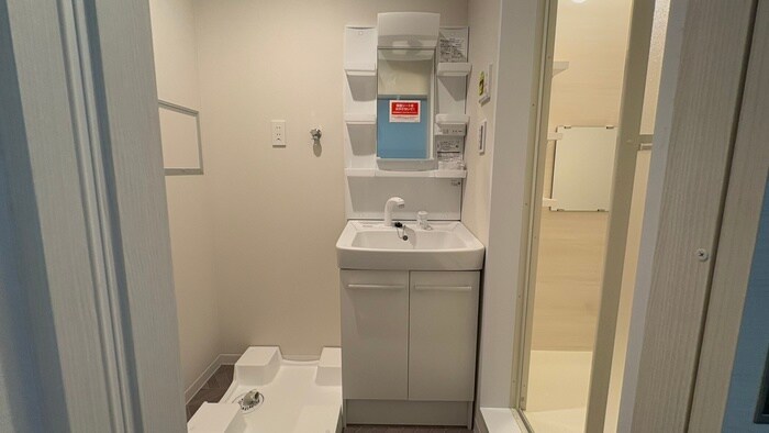 物件内観写真13　(洗面)