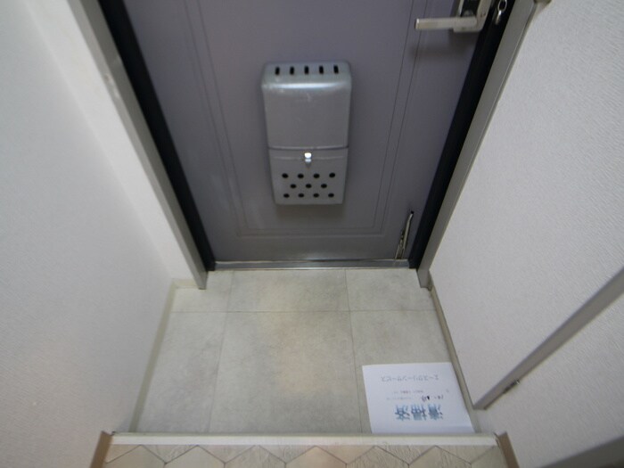 物件内観写真14　(玄関)