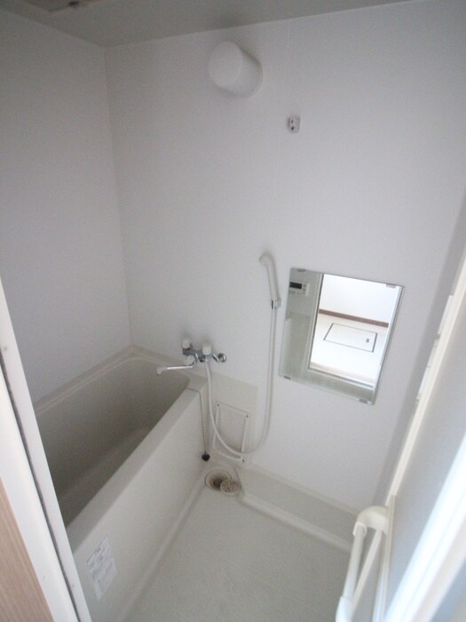 物件内観写真10　(バス／シャワールーム等)