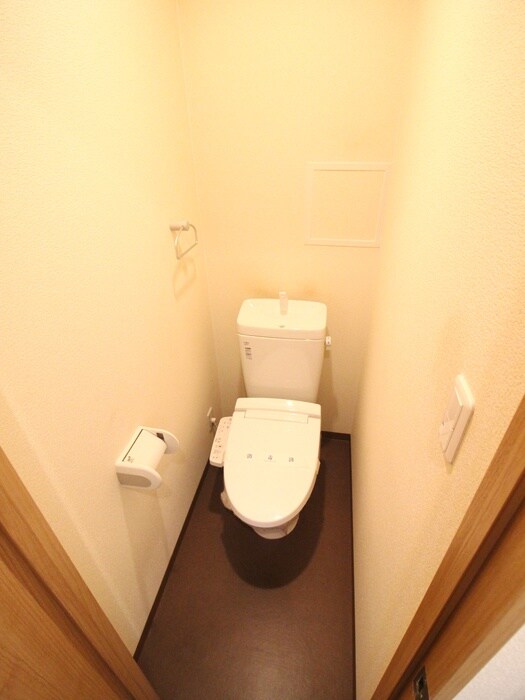 物件内観写真12　(トイレ)