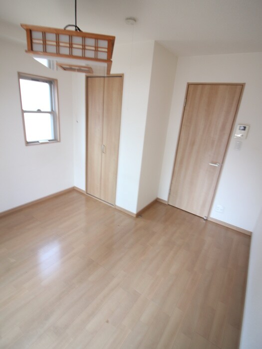 物件内観写真14　(居室)