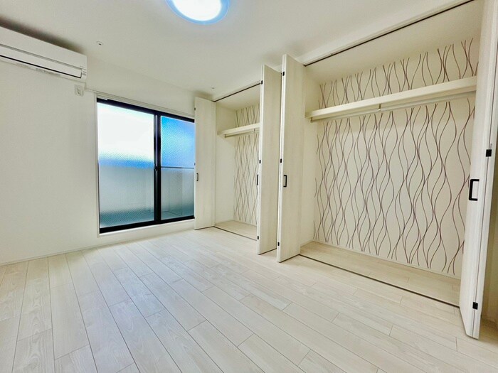 物件内観写真7　(居室)