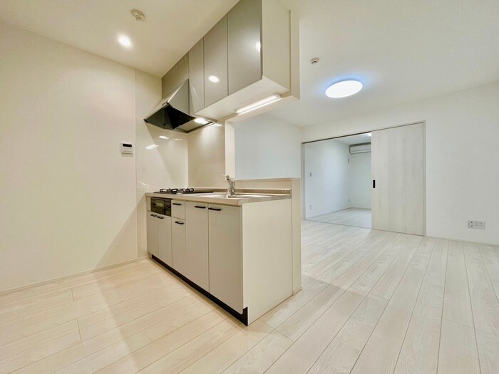 物件内観写真8　(居室)