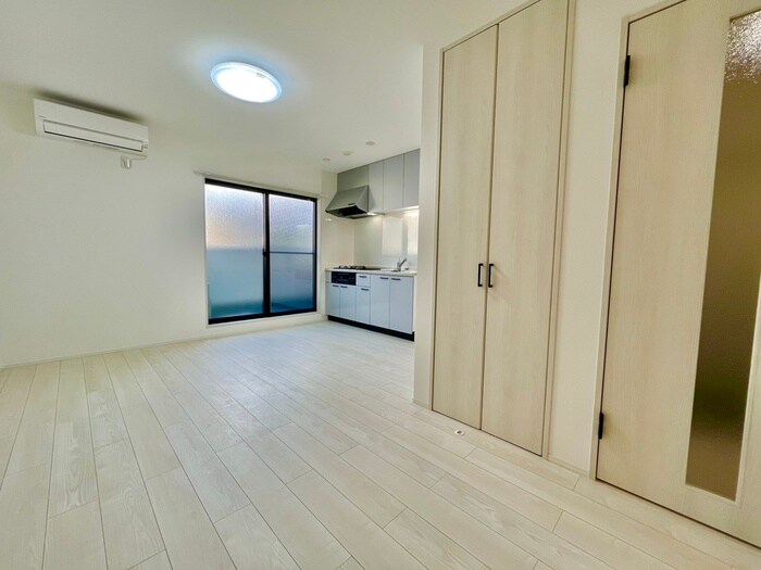 物件内観写真8　(居室)