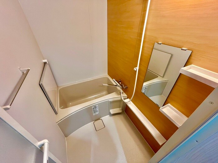 物件内観写真10　(バス／シャワールーム等)