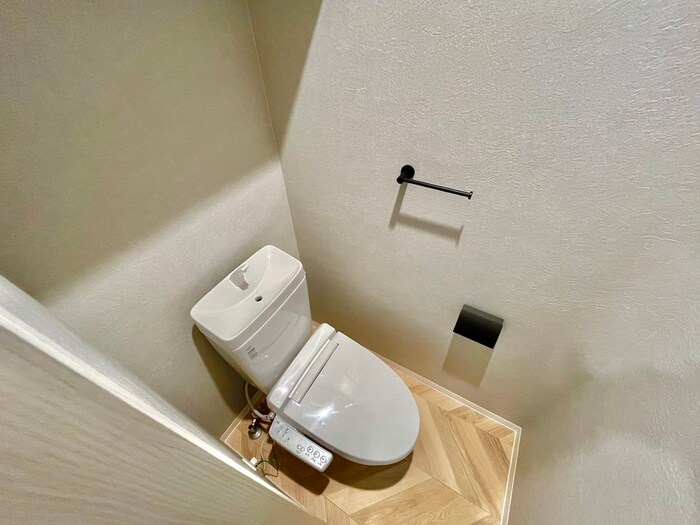 物件内観写真11　(トイレ)