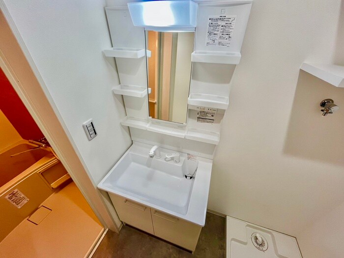 物件内観写真11　(洗面)