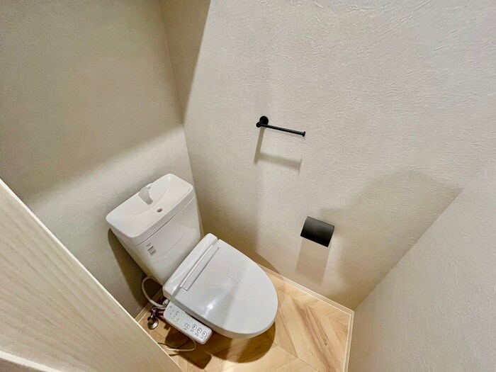 物件内観写真12　(トイレ)