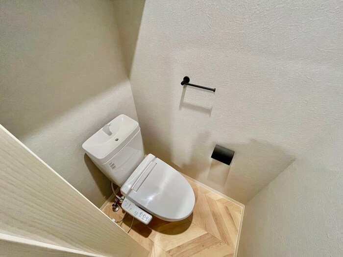 物件内観写真12　(トイレ)