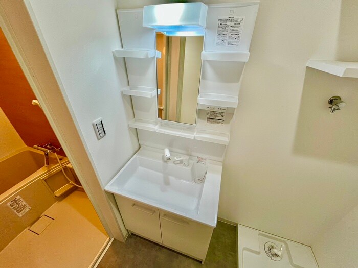 物件内観写真13　(洗面)