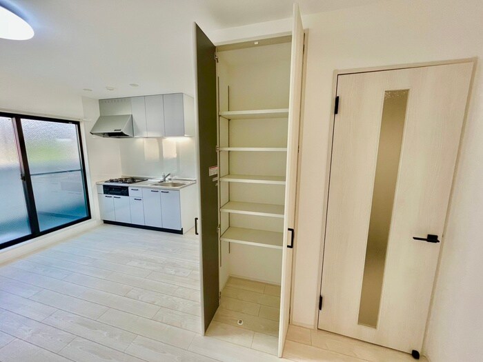 物件内観写真19　(収納)