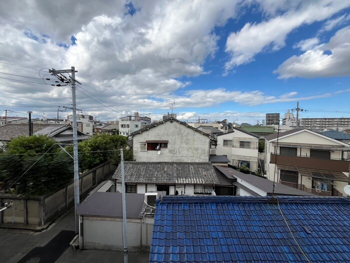 物件内観写真22　(室内からの展望)