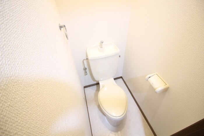 物件内観写真9　(トイレ)