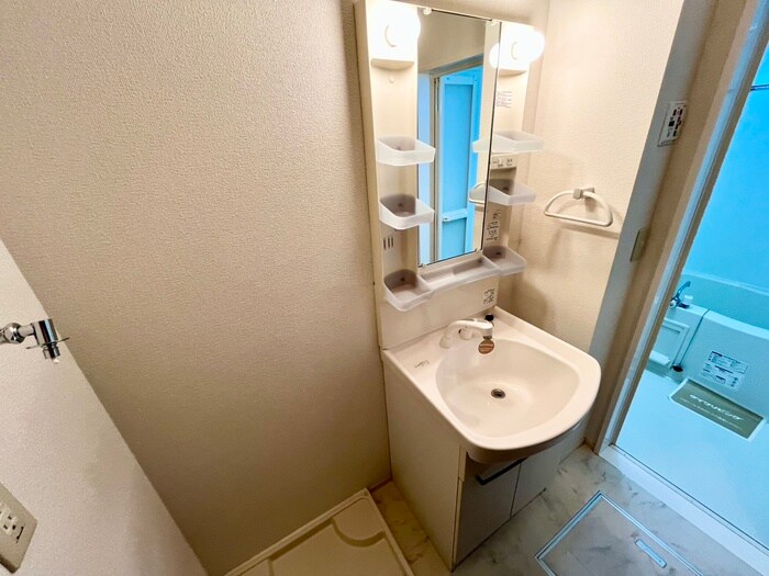 物件内観写真10　(洗面)