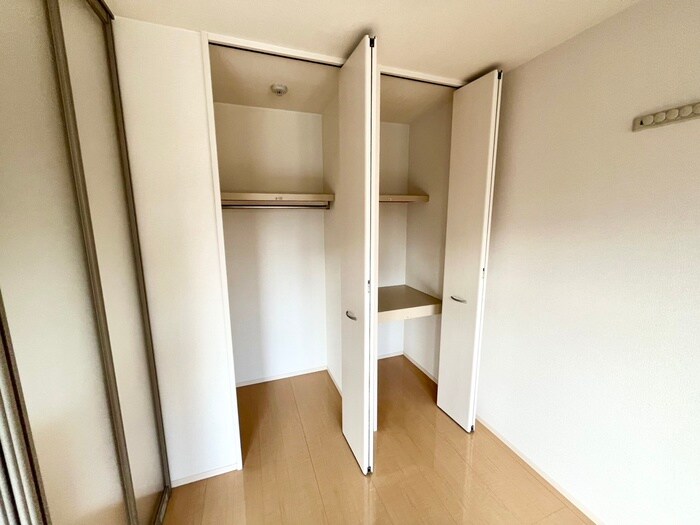 物件内観写真11　(収納)