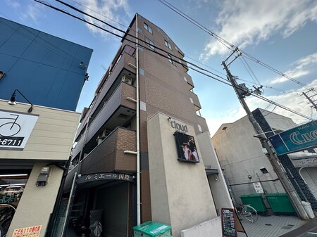 ルミエール国際外観写真