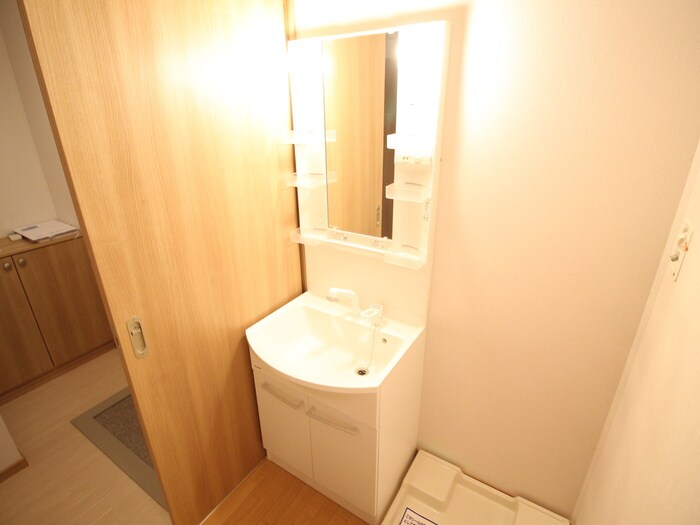 物件内観写真13　(洗面)