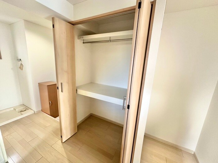 物件内観写真11　(収納)