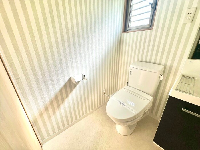 物件内観写真15　(トイレ)