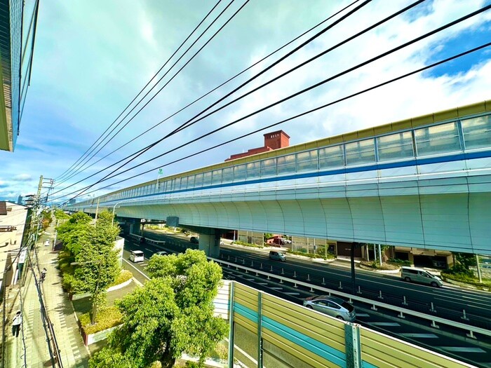 物件内観写真18　(室内からの展望)