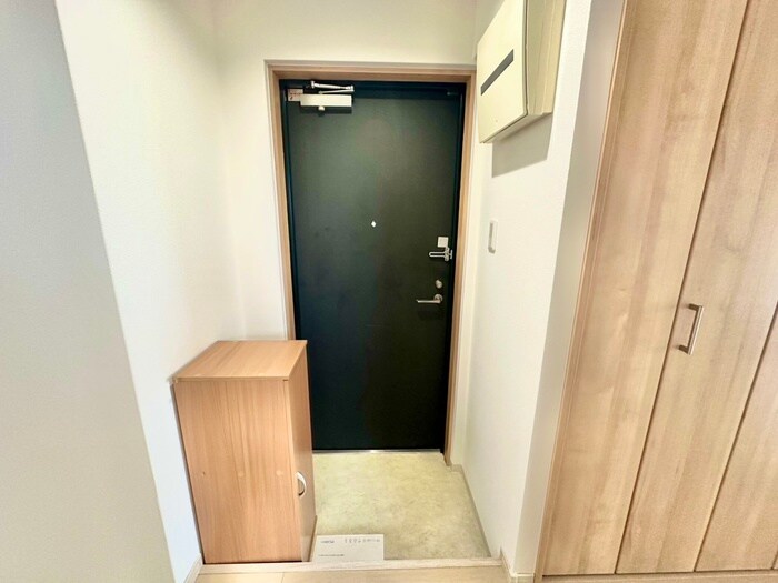 物件内観写真19　(玄関)