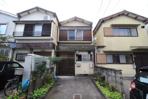 山科区西野様子見町貸家外観写真