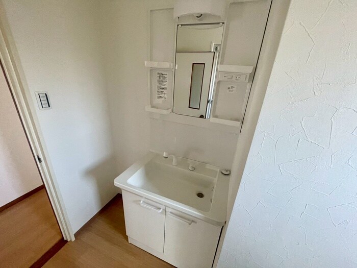 物件内観写真10　(洗面)