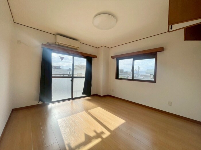 物件内観写真15　(居室)