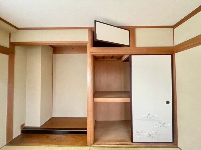 物件内観写真16　(収納)