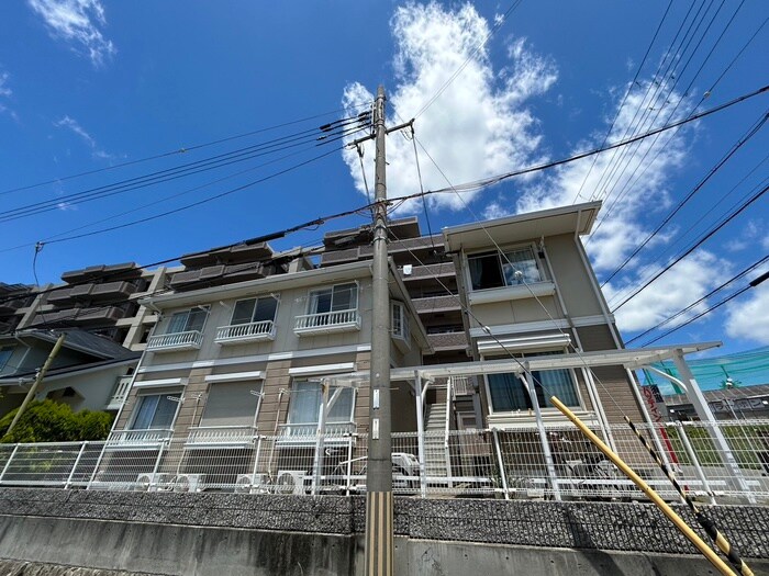 物件外観写真3　(外観写真)