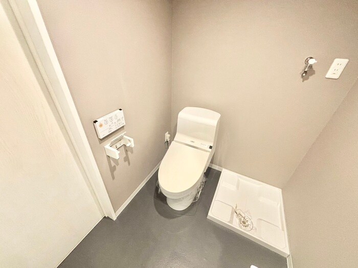 物件内観写真16　(トイレ)