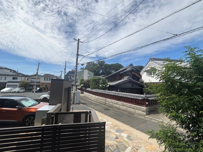 物件内観写真21　(室内からの展望)