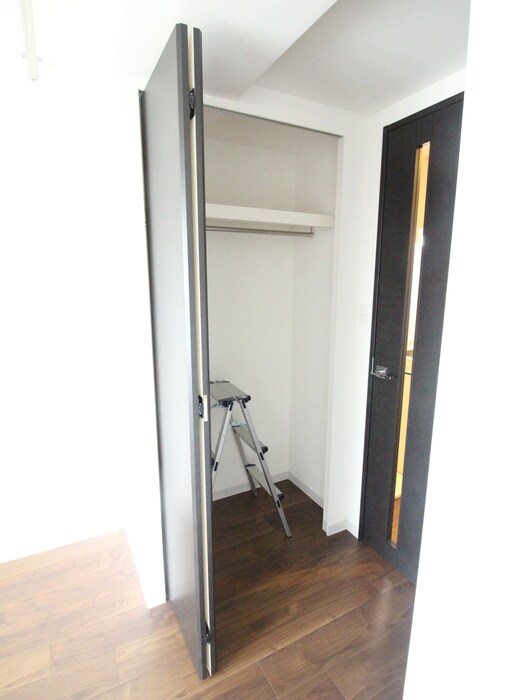 物件内観写真10　(収納)