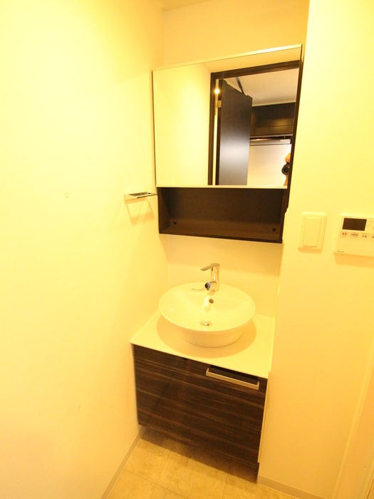 物件内観写真12　(洗面)