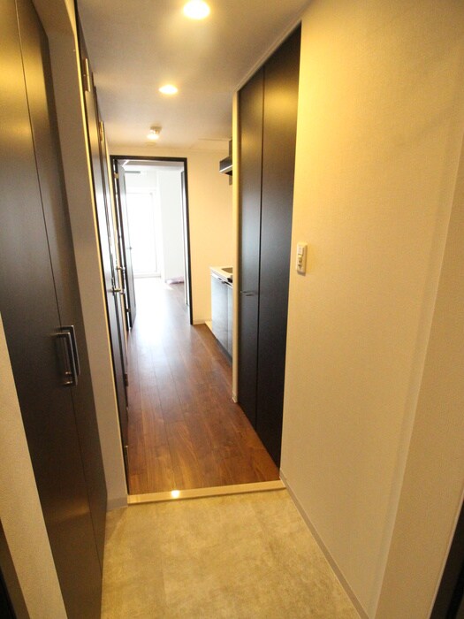 物件内観写真15　(玄関)