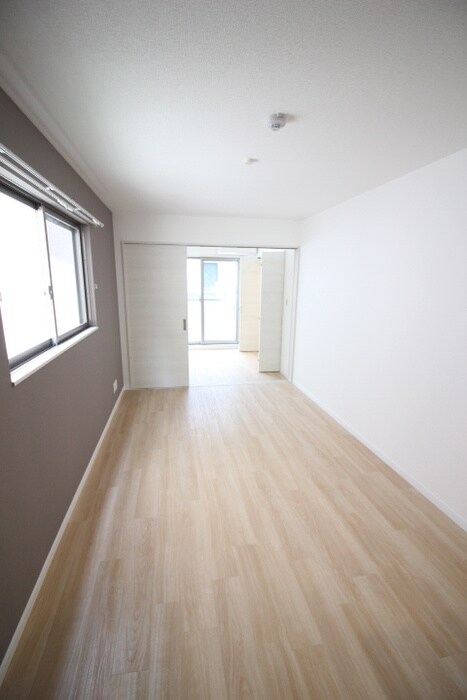 物件内観写真12　(居室)