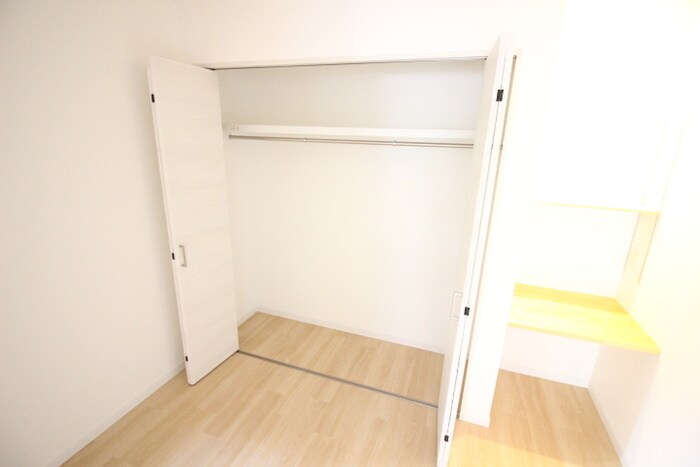 物件内観写真13　(収納)