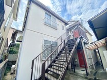 サンハイツ伊勢田の外観写真