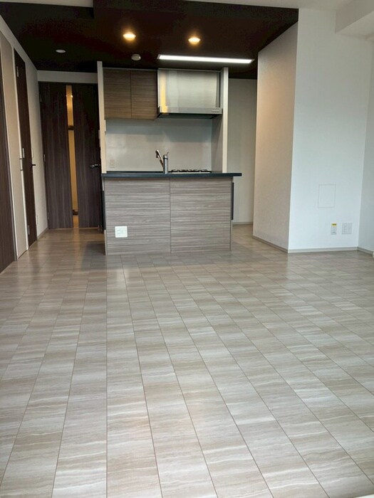 物件内観写真3　(居室)