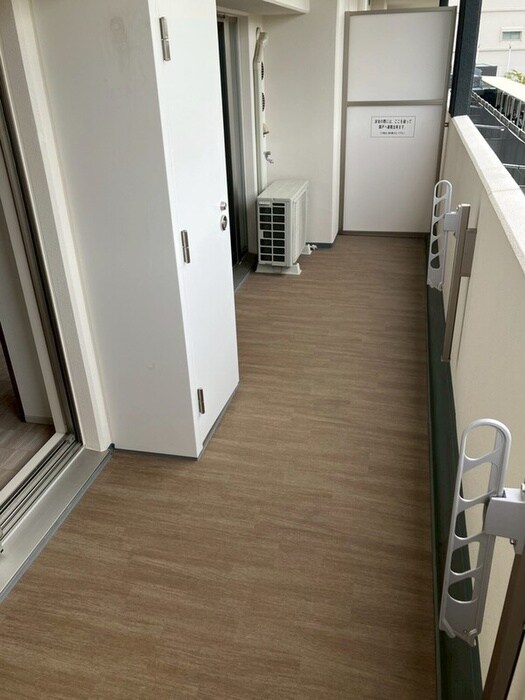 物件内観写真10　(ベランダ・バルコニー)