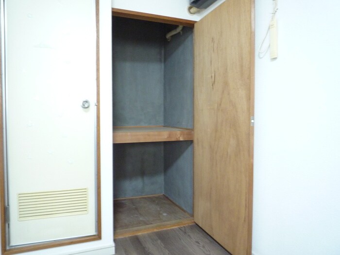 物件内観写真10　(収納)
